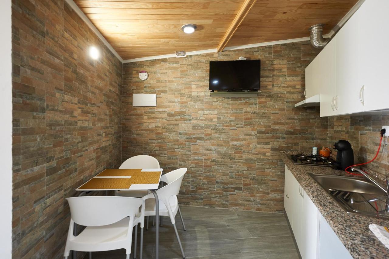 Sun House - Near Sintra - Kitchen - Pool Lejlighed Eksteriør billede